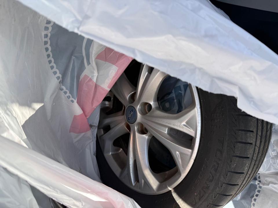 Ford S-Max 2011 — photo 8