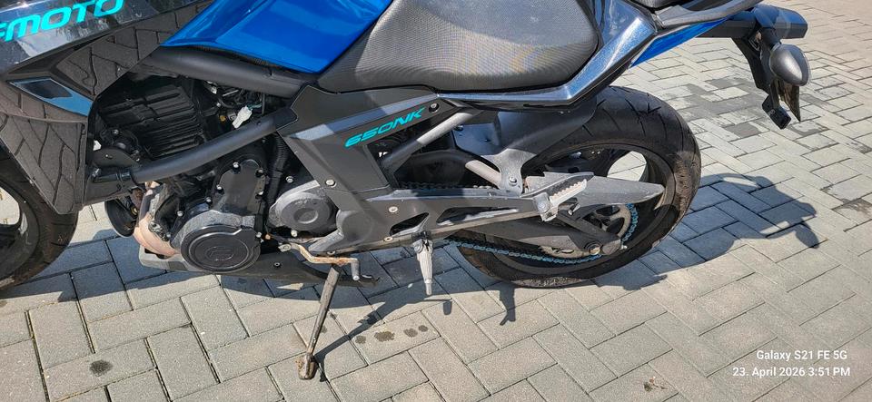 Weitere Motorräder CF Moto 650 NK 2014 — photo 6