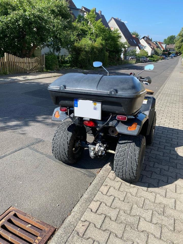 Weitere Motorräder Quad mit Anhängerkupplung 2007 — engine 250 ccm