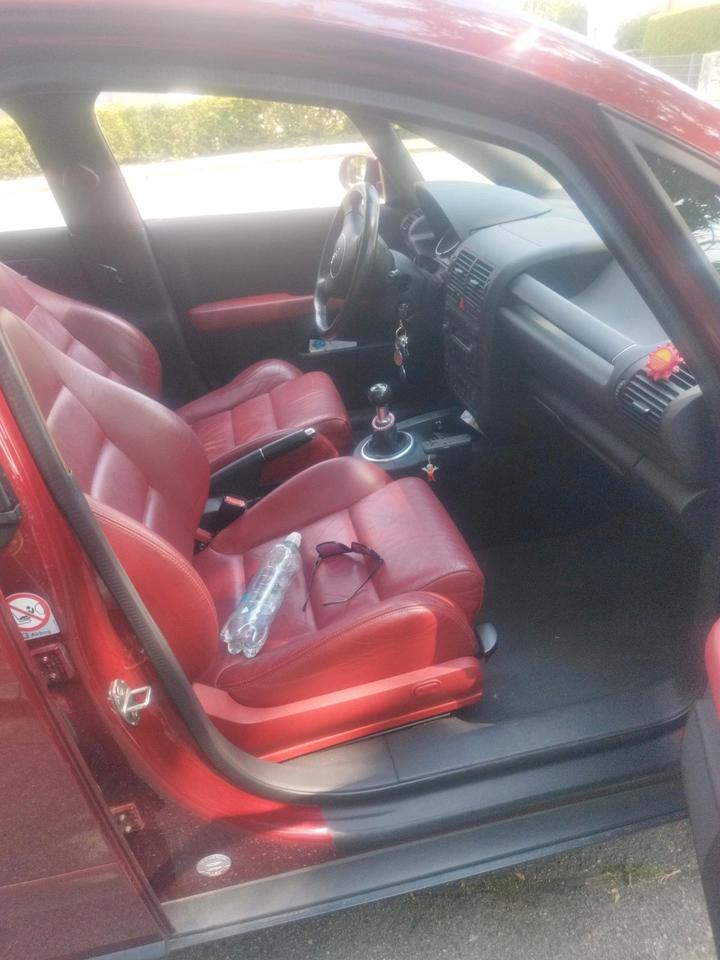 Audi A2 2004 — двигун