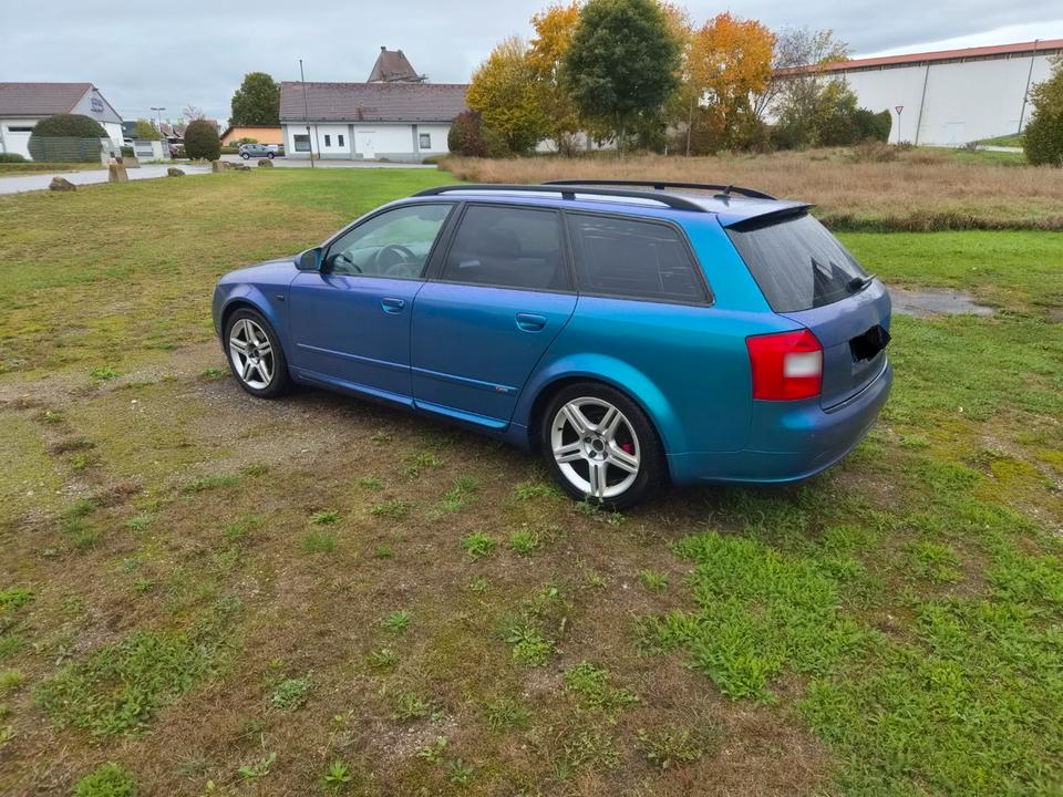 Audi A4 2004 — photo 7