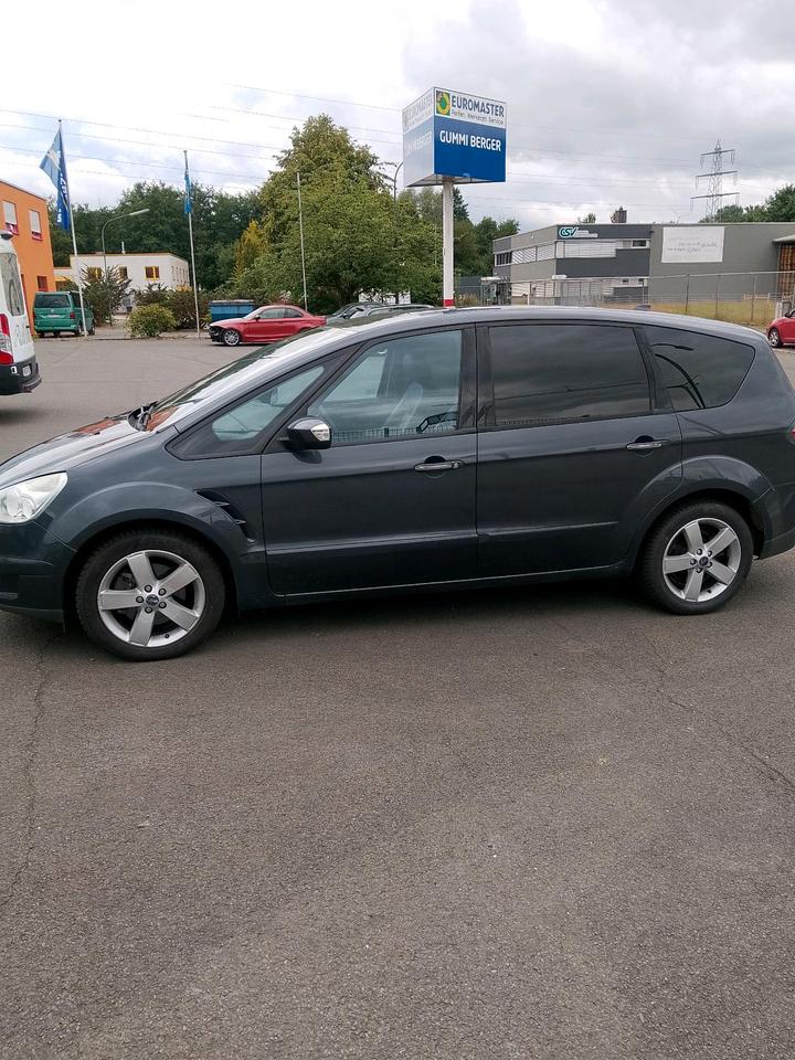 Ford S-Max, 2010