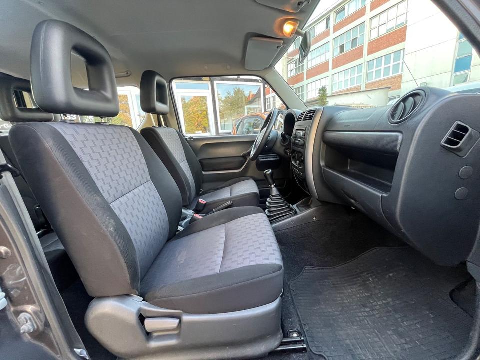Suzuki Jimny 2009 — photo 13