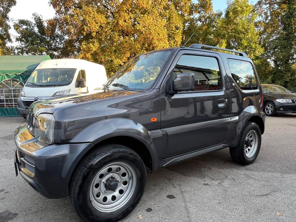 Suzuki Jimny 2009 — interior