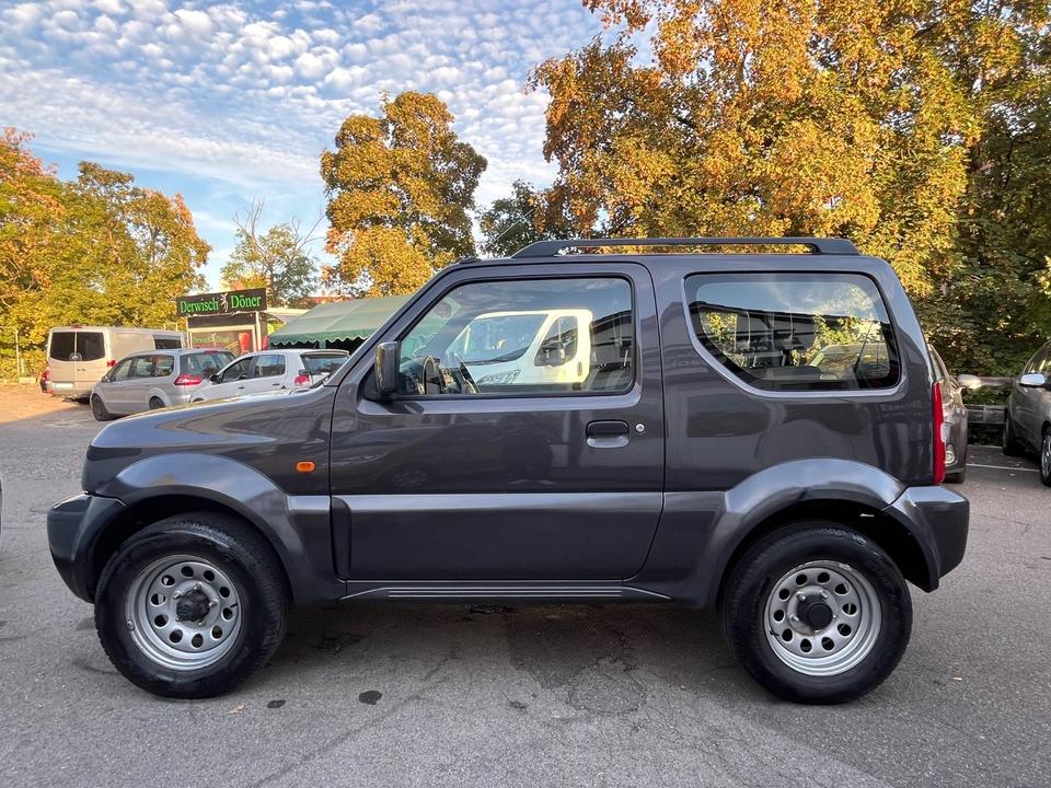 Suzuki Jimny 2009 — engine