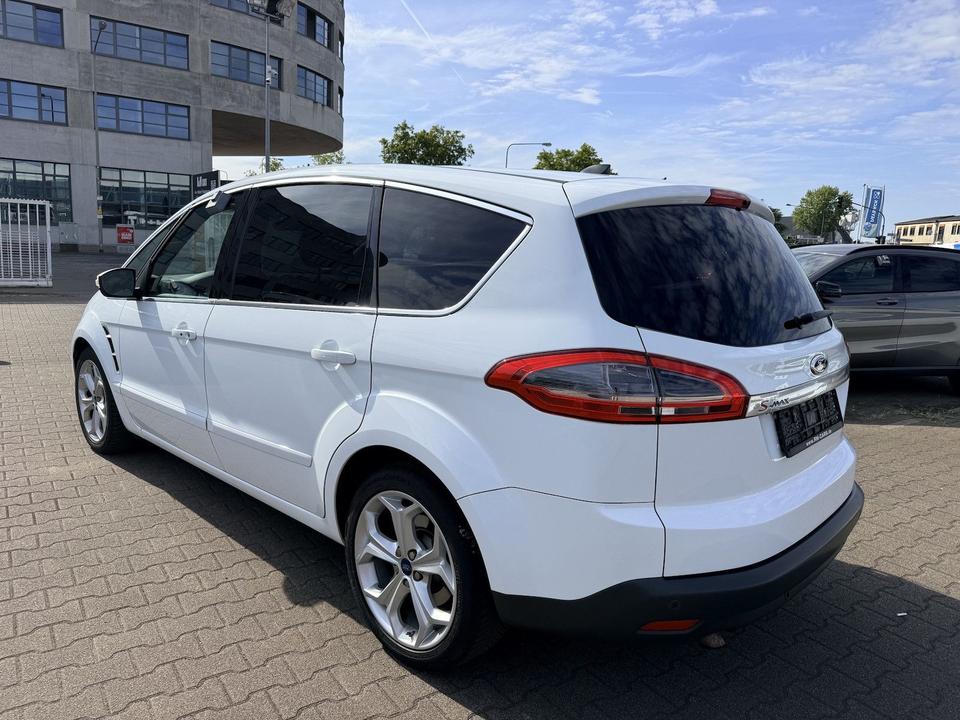 Ford S-Max 2015 — engine
