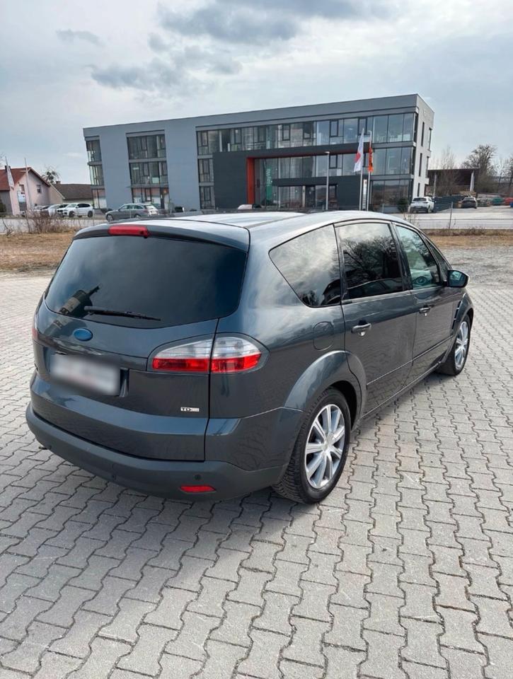Ford S-Max 2007 — interior