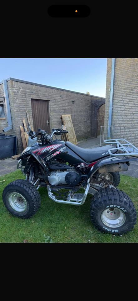 Kymco Maxxer 250 2200€ VB 2005 — interior