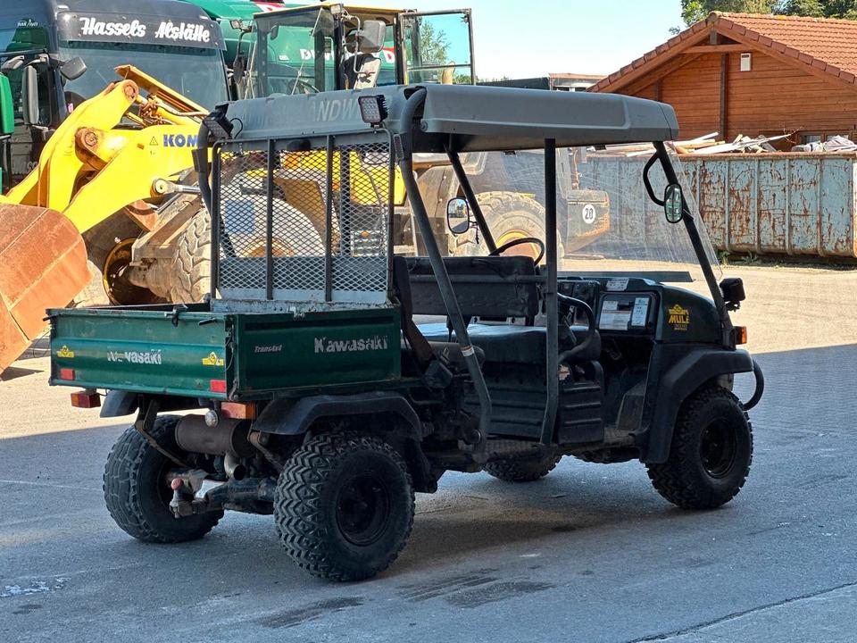 Kawasaki Mule 3010 Bj. 4x4 4Sitzer 2008 — engine