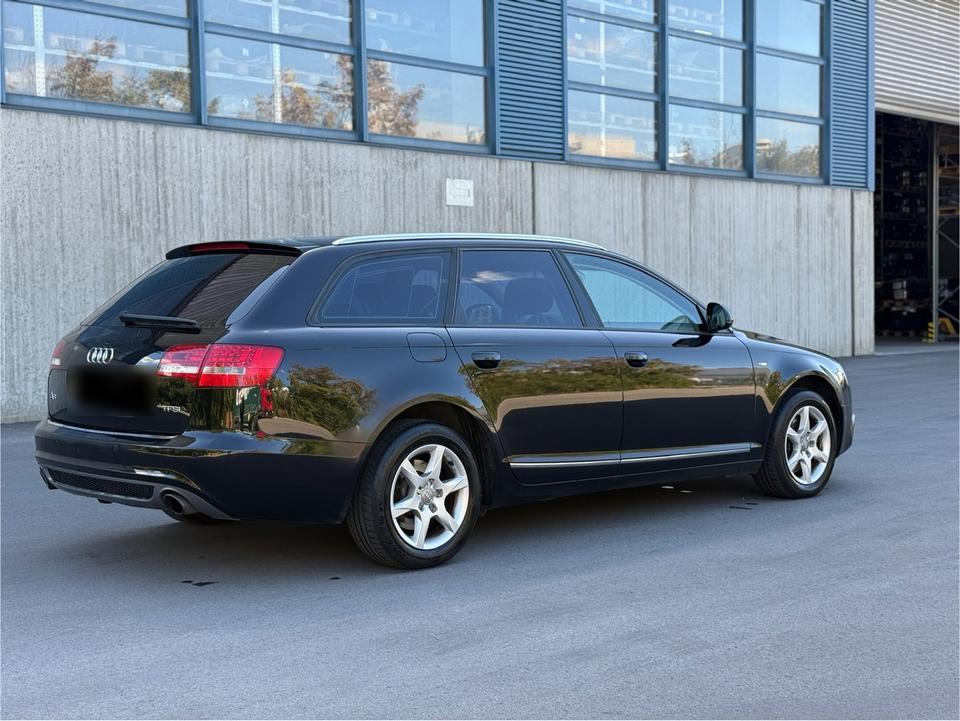 Audi A6 2011 — photo 12
