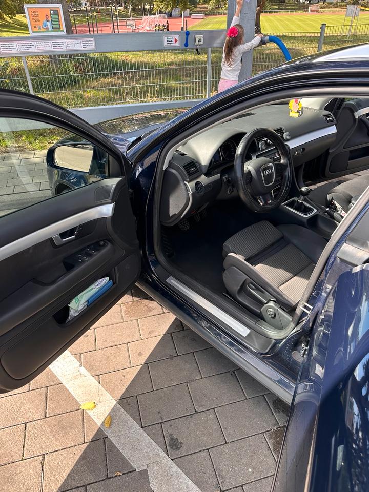 Audi A4 2006 — photo 10