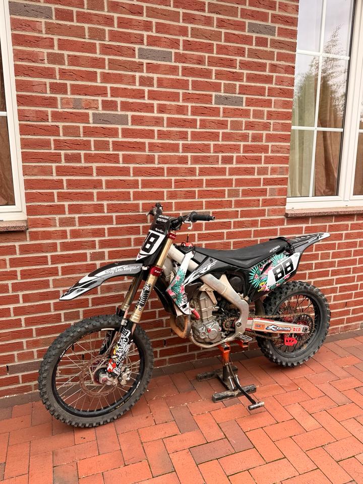 Honda crf 450r Motocross Cross fmf 2013 — vehicle for AFU Ukraine