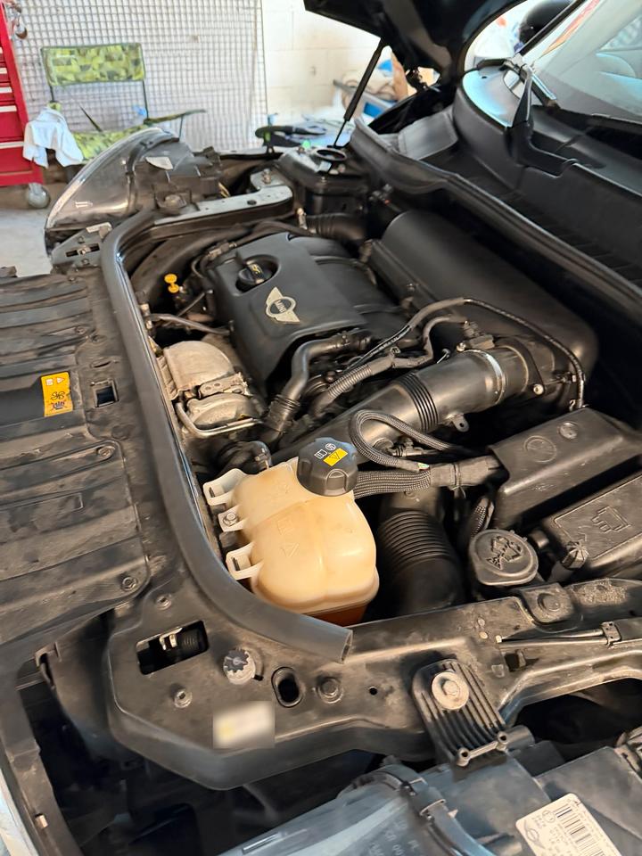 Mini Cooper 2015 — photo 20