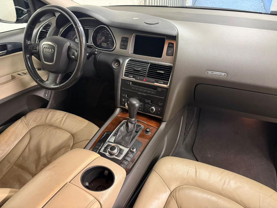 Audi Q7 2007 — photo 10