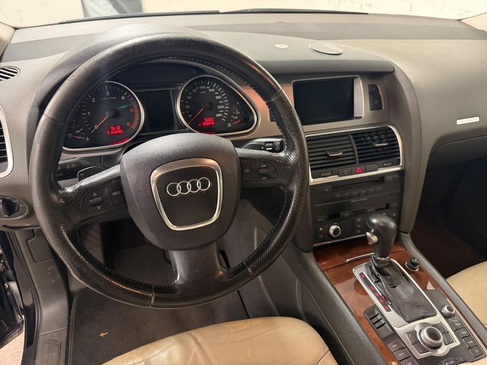 Audi Q7 2007 — photo 9