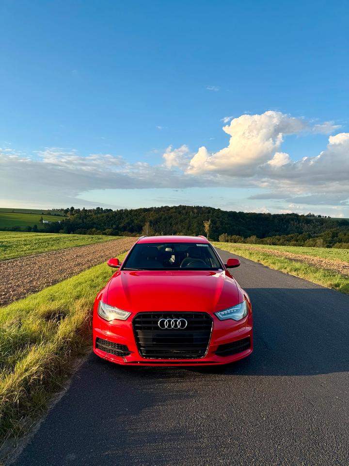 Audi A6 2013 — салон