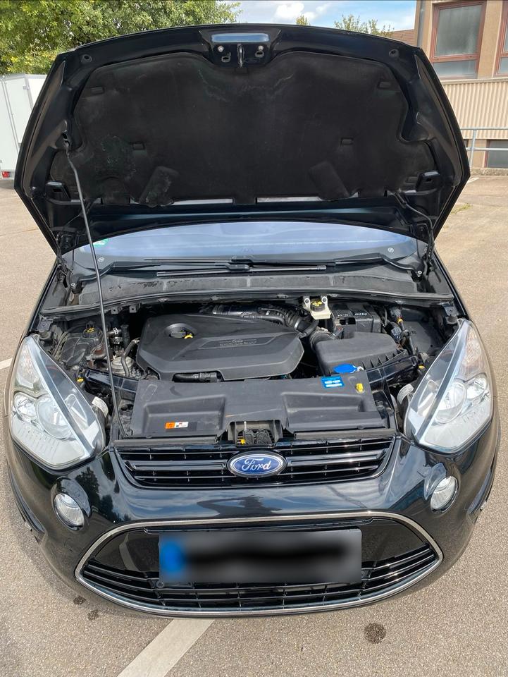 Ford S-Max 2011 — photo 10