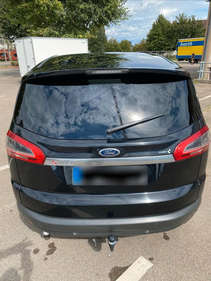Ford S-Max 2011 — photo 12