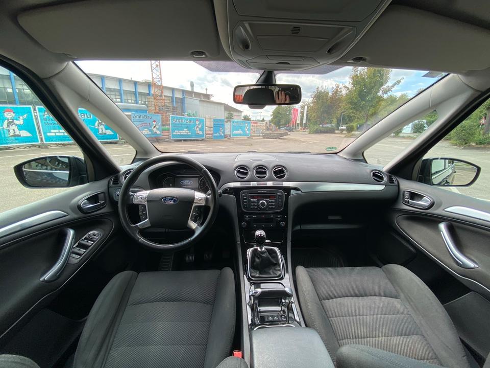 Ford S-Max 2011 — photo 6