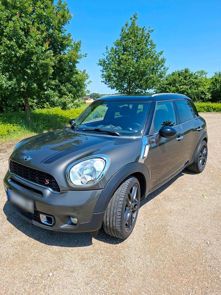 Mini Cooper 2011 — вигляд ззаду
