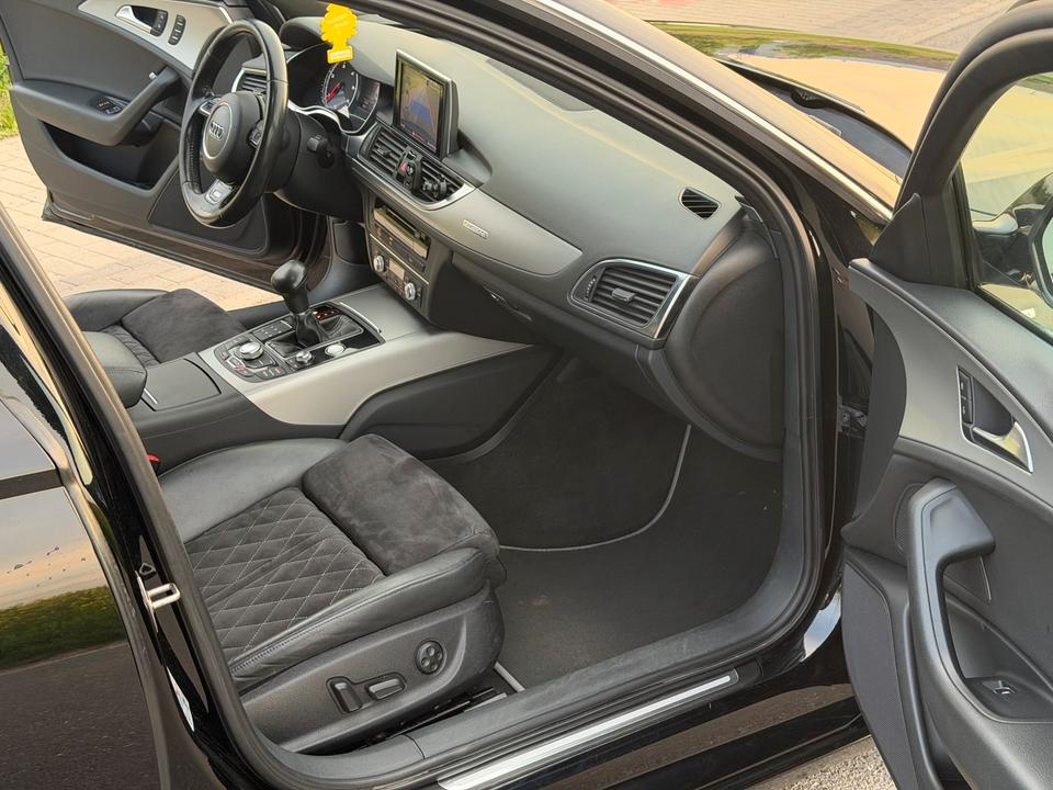 Audi A6 2012 — photo 15