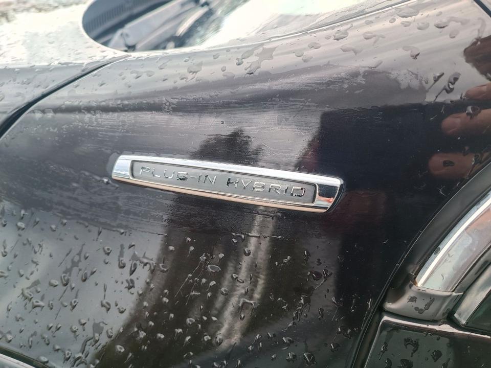 Volvo V60 2013 — photo 17