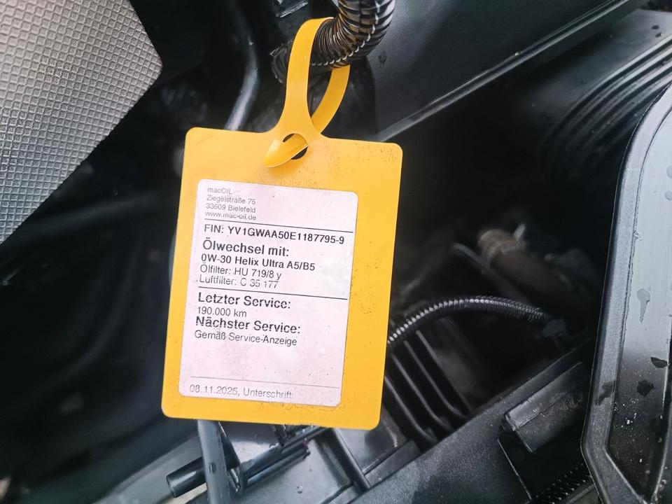 Volvo V60 2013 — photo 20
