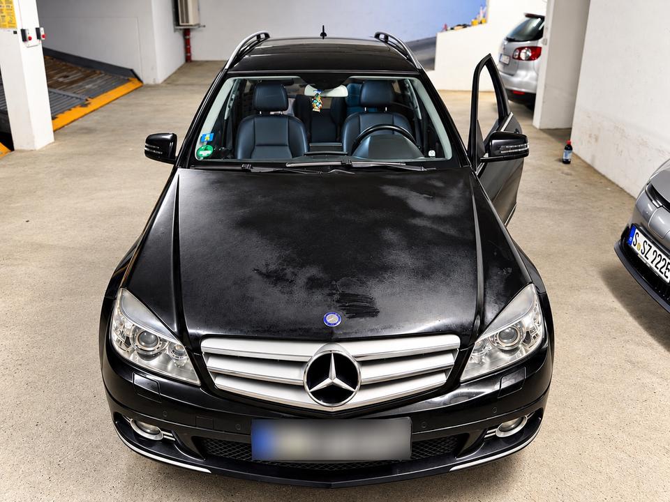 Mercedes Benz C 200 2011 — rear view