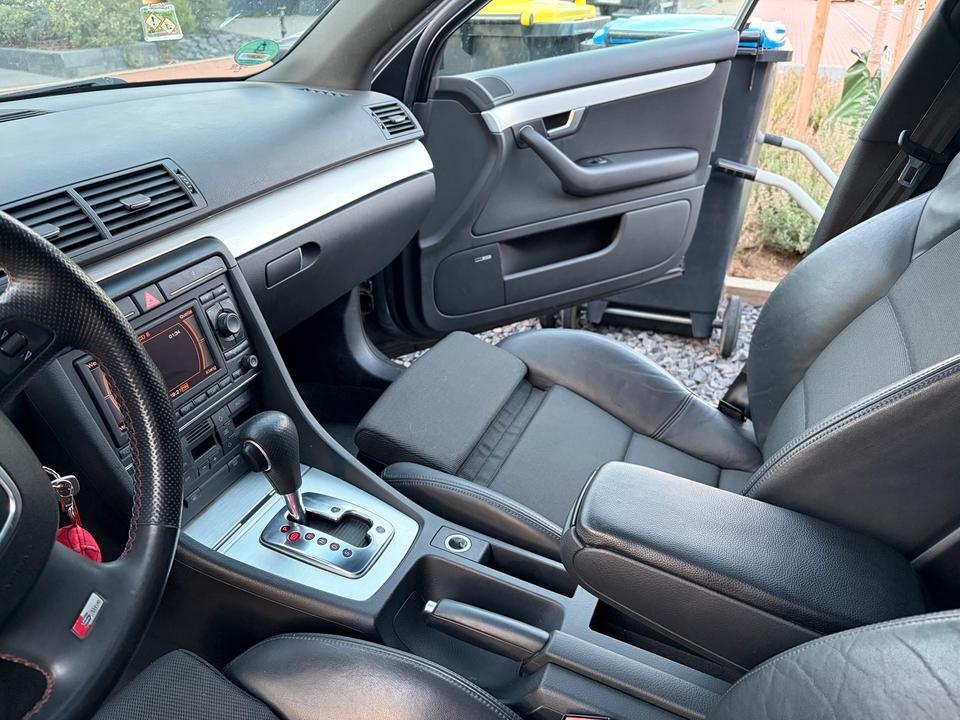 Audi A4 2006 — photo 8
