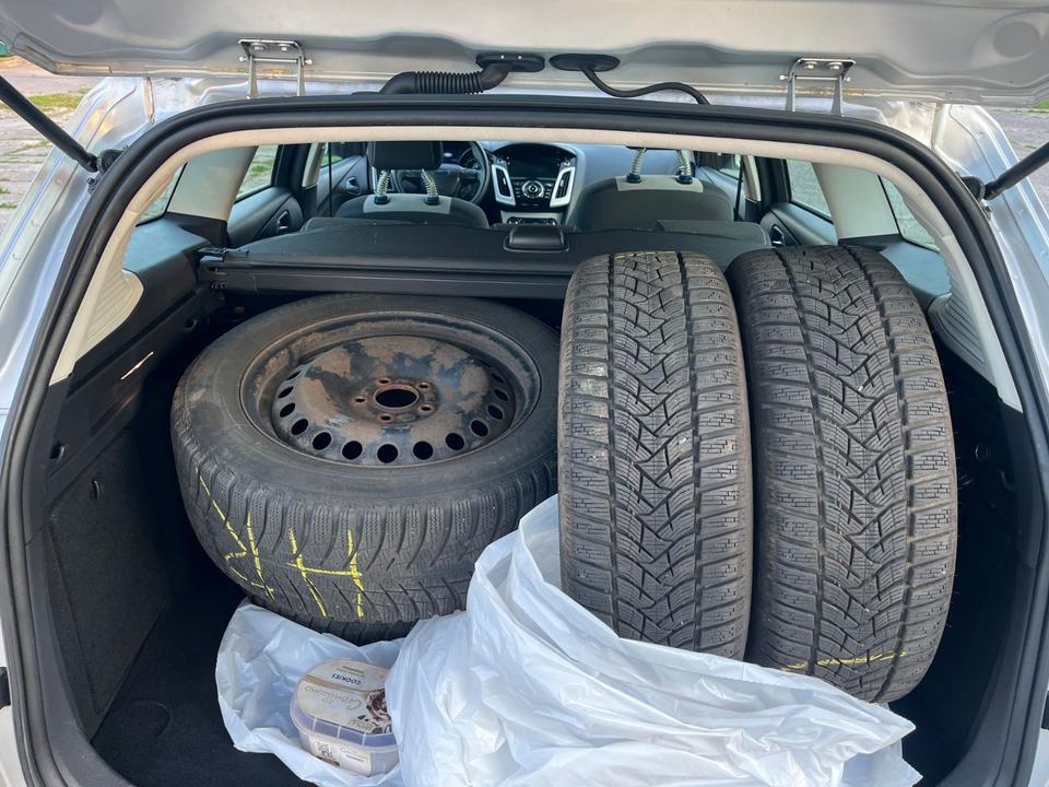 Ford Focus 2012 — photo 11