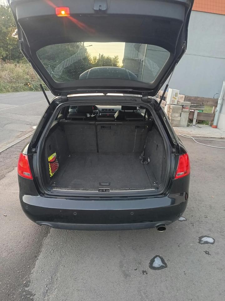 Audi A4 2005 — photo 8