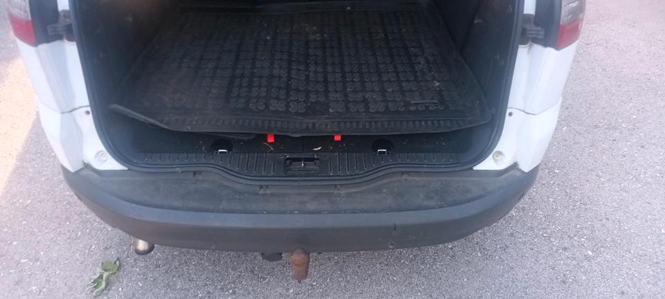 Ford S-Max 2009 — photo 7