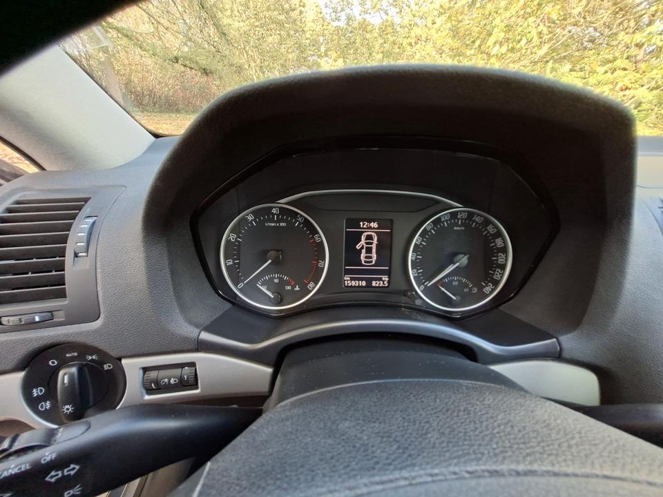 Skoda Octavia 2012 — photo 7