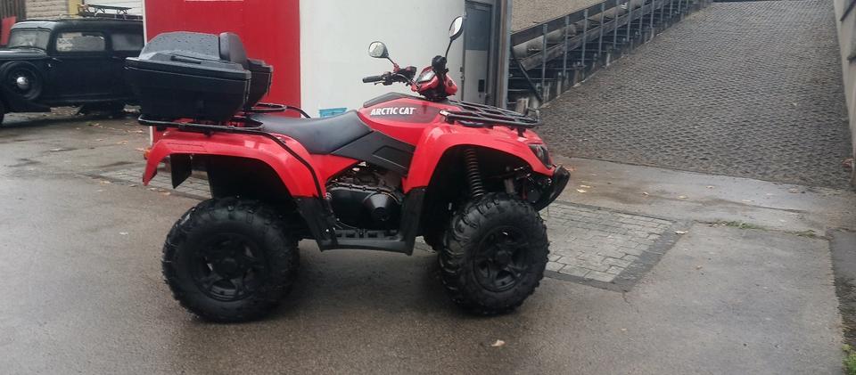  Quad Arctic Cat 500 4x4 mit Seilwinde und Top case 2005 — rear view