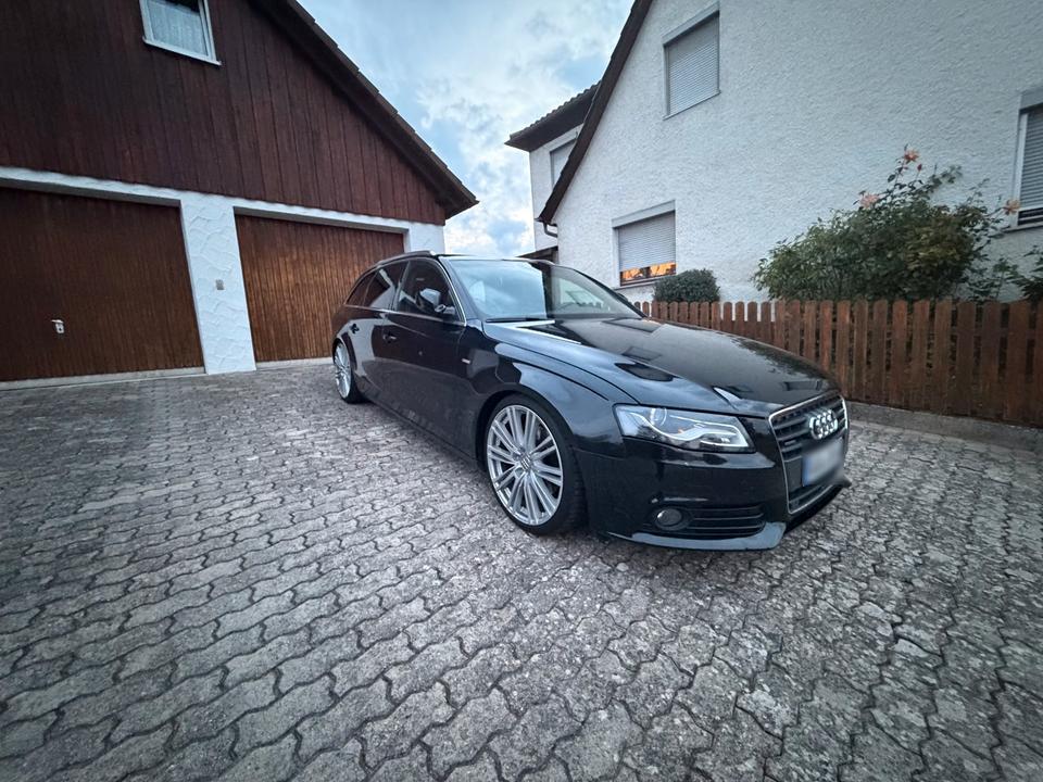 Audi A4 2010 — interior