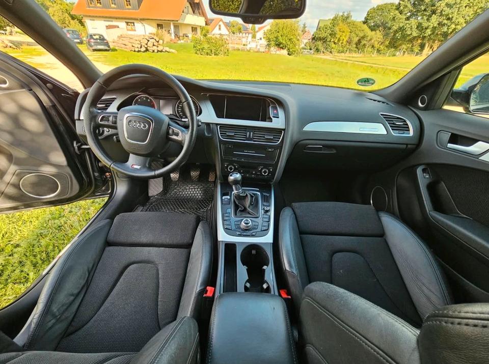 Audi A4 2010 — photo 5