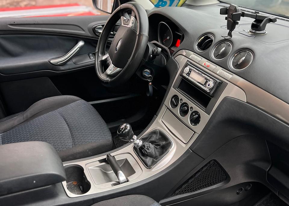 Ford S-Max 2008 — photo 10