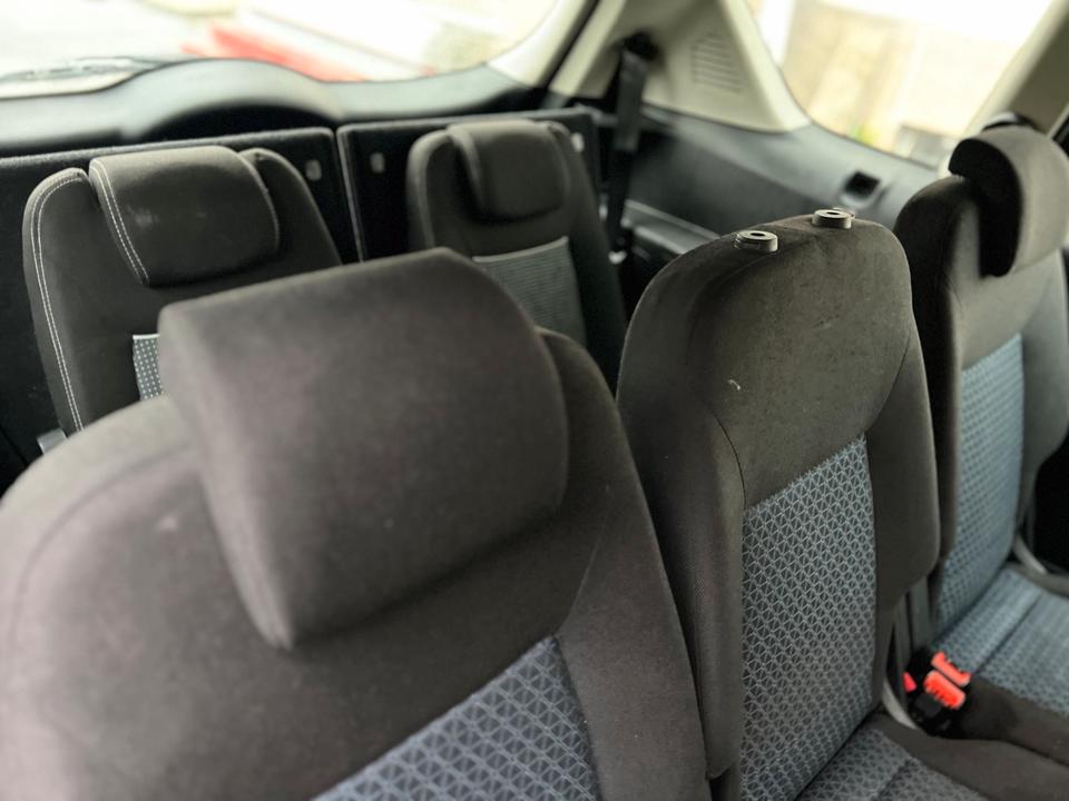 Ford S-Max 2008 — photo 9