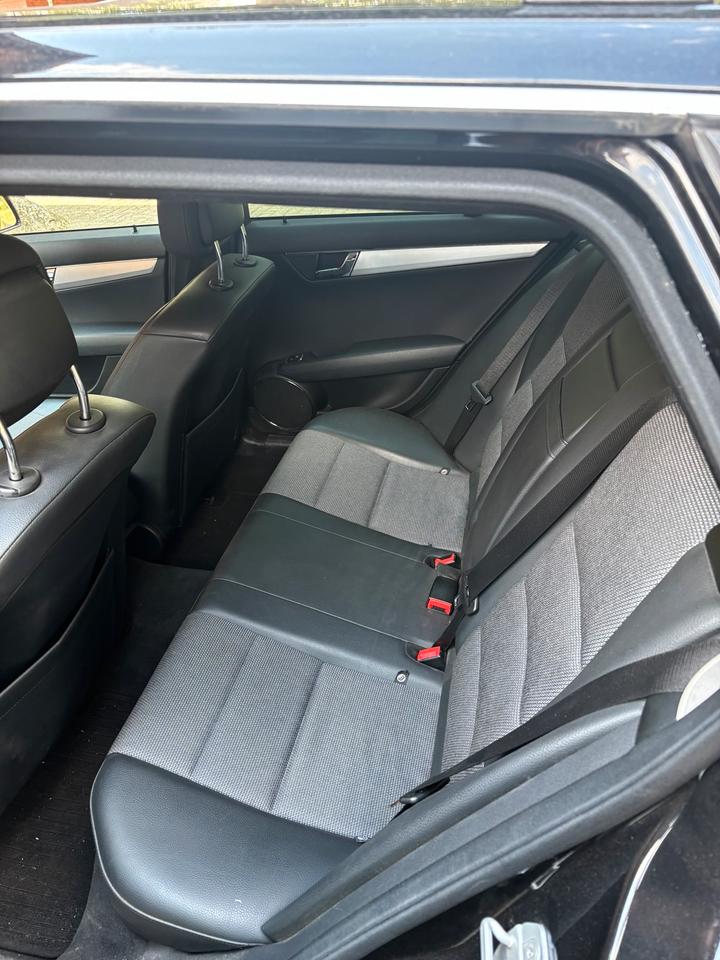 Mercedes Benz C 220 2008 — photo 9
