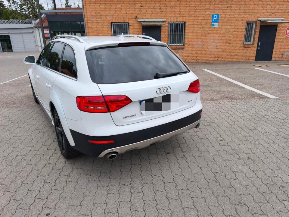 Audi A4 Allroad 2010 — photo 5