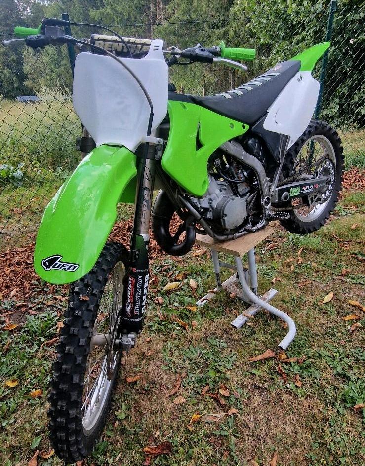 Kawasaki KX 125 Motocross 2007 — двигун