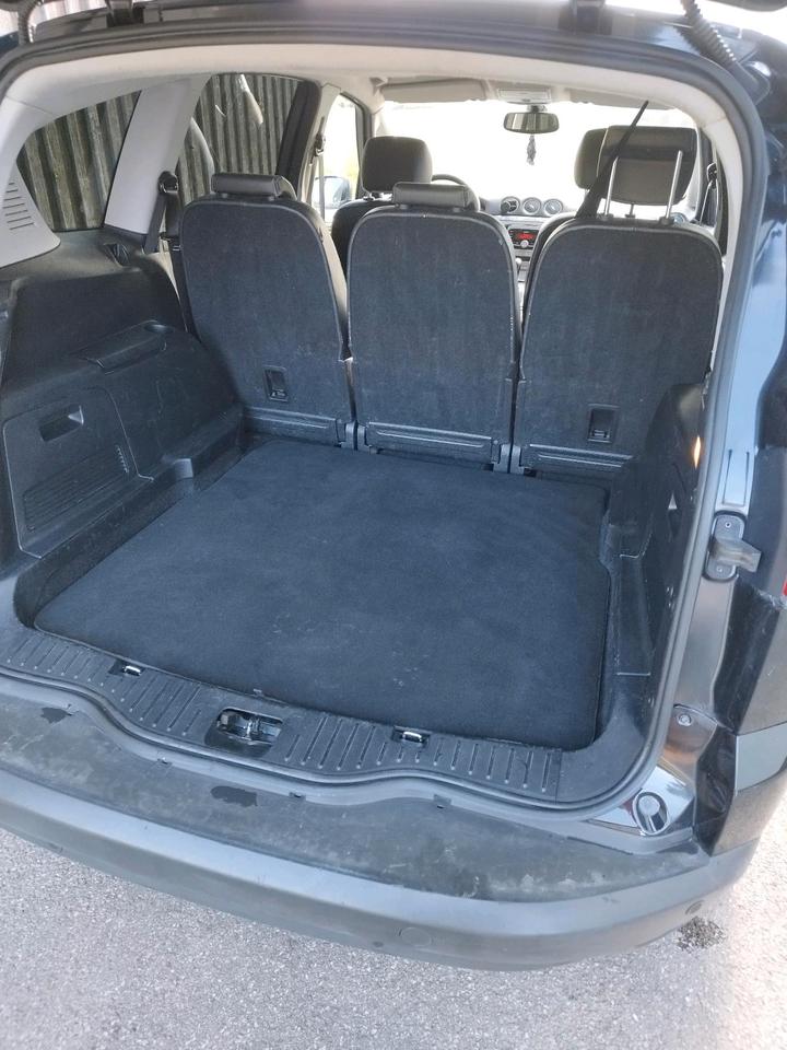 Ford S-Max 2009 — photo 6