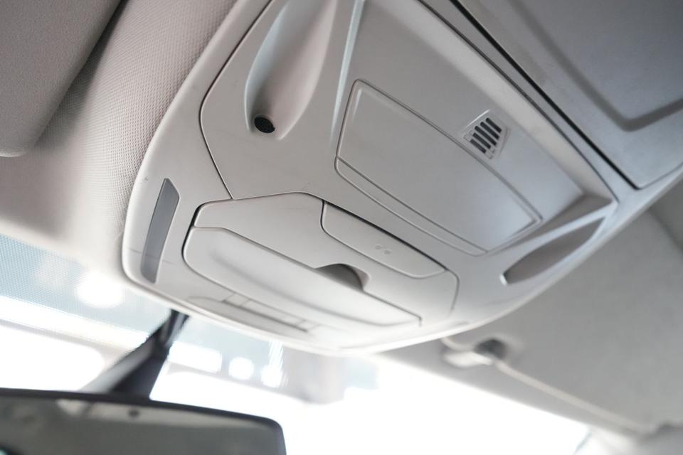 Ford S-Max 2013 — photo 13