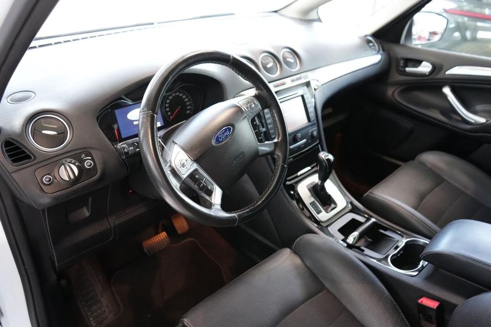 Ford S-Max 2013 — photo 6