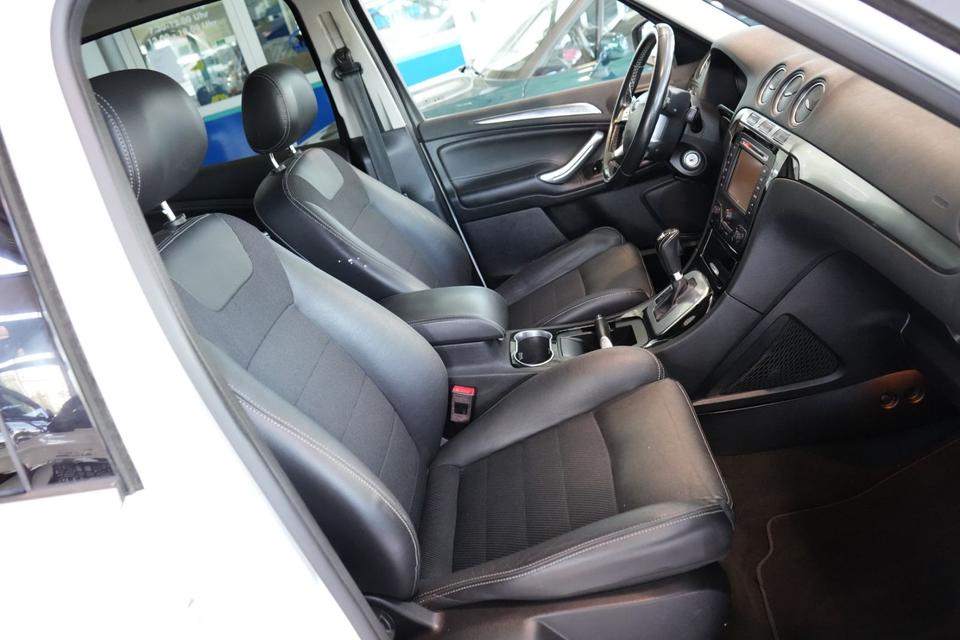 Ford S-Max 2013 — photo 7