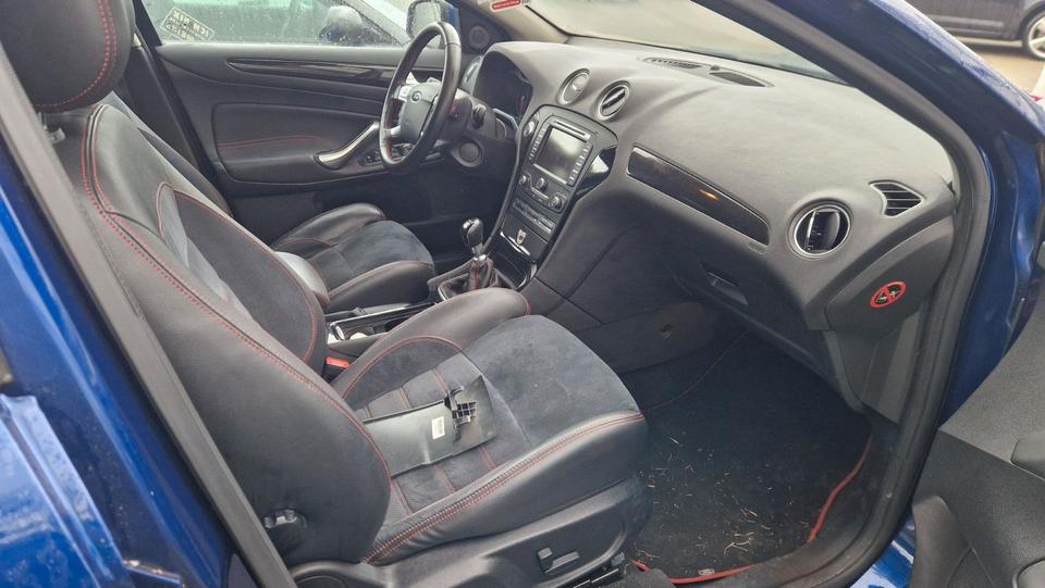 Ford Mondeo 2014 — photo 6