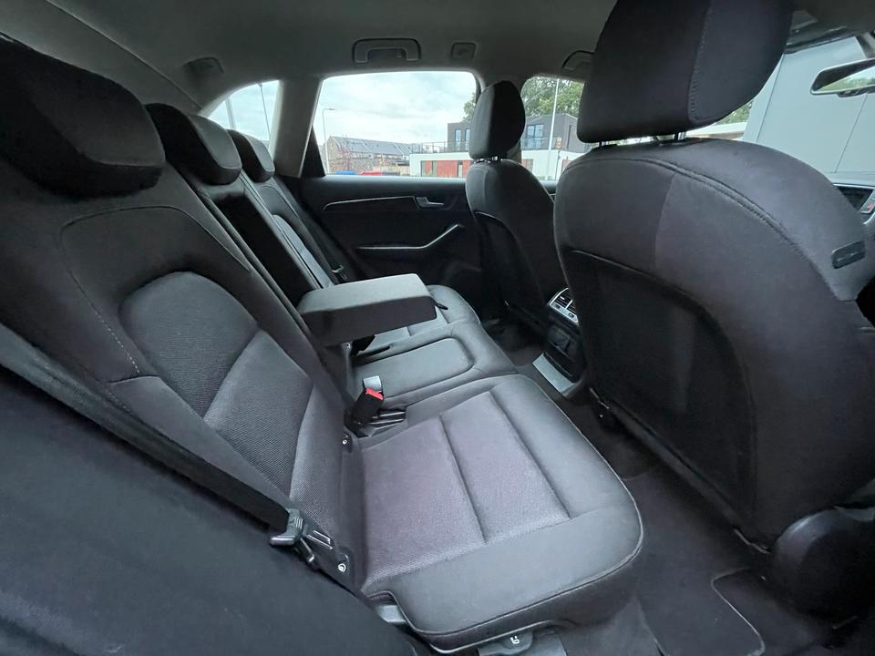 Audi Q5 2010 — photo 13