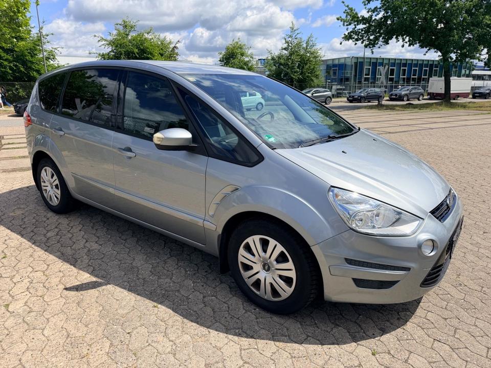 Ford S-Max 2011 — салон
