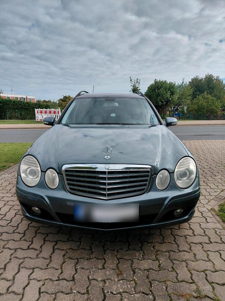 Mercedes Benz C 220 2007 — interior
