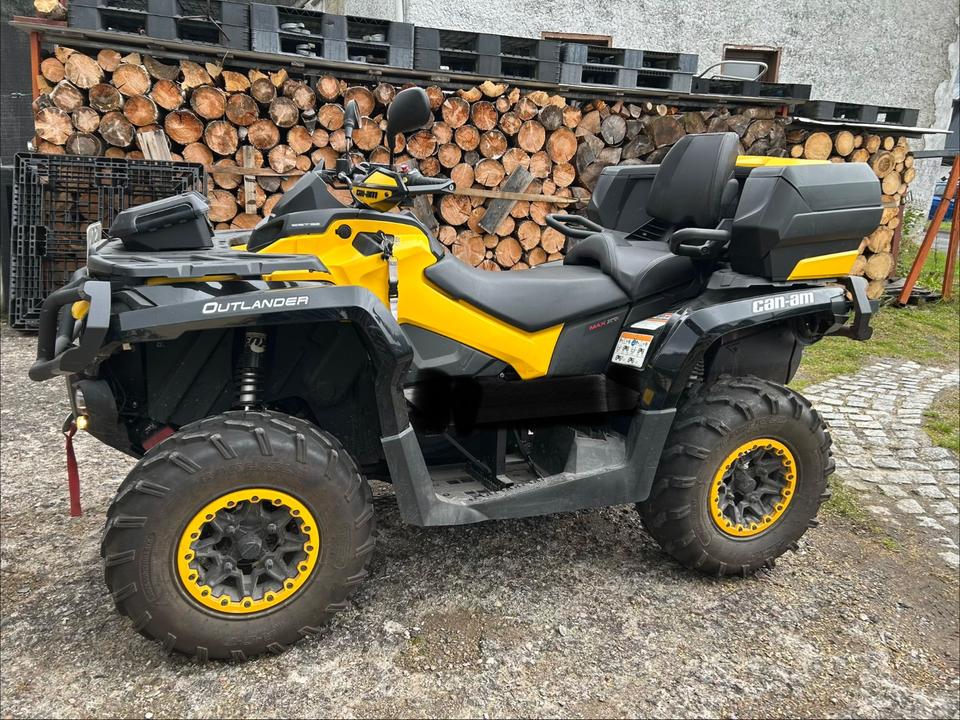 Can Am Outlander 650 Max mit LOF-Zulassung und wenigen Kilometer